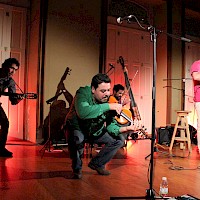 Toques do Caramulo | 30 novembro 2012 @ Culturgal - Café Moderno, Pontevedra, Galiza | Foto © Léa Lopez (d'Orfeu AC)